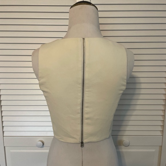 Wilfred crop top with zipper back detail - Picture 3 of 3